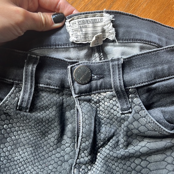 Current Elliott. Made in USA texturized pants. - Picture 5 of 8